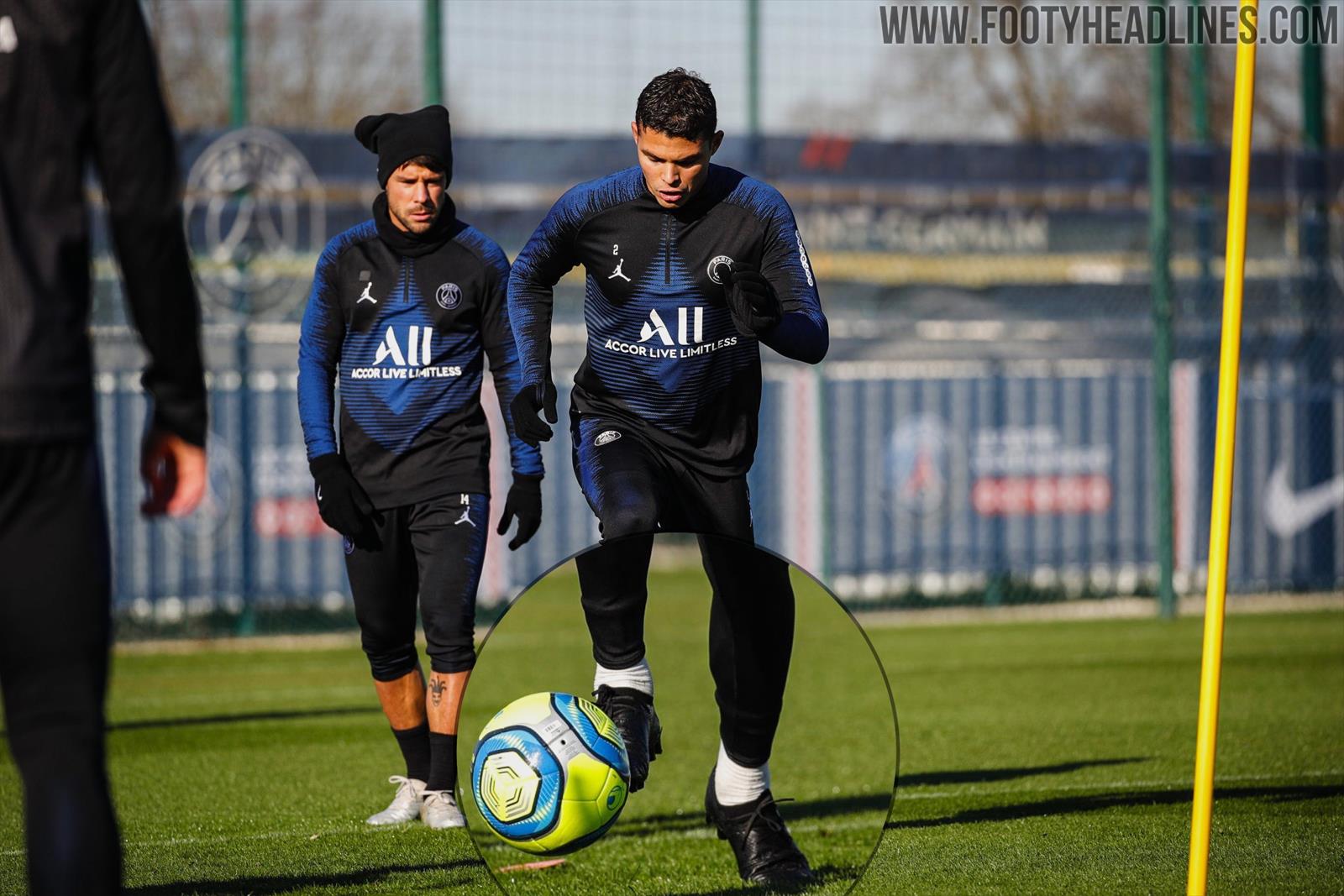 Nike online phantom psg